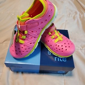 Stride Rite Phibian